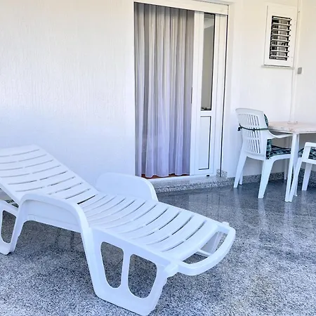 Rab Bed & Breakfast Palit