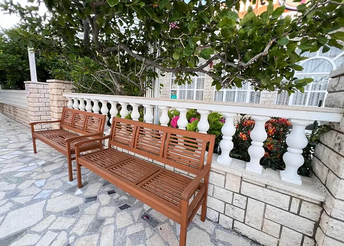 Rab Bed & Breakfast Palit