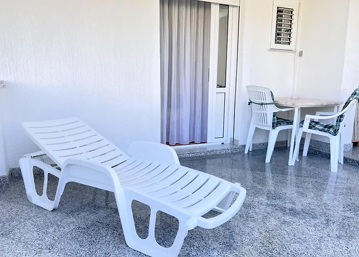 Rab Bed & Breakfast Palit